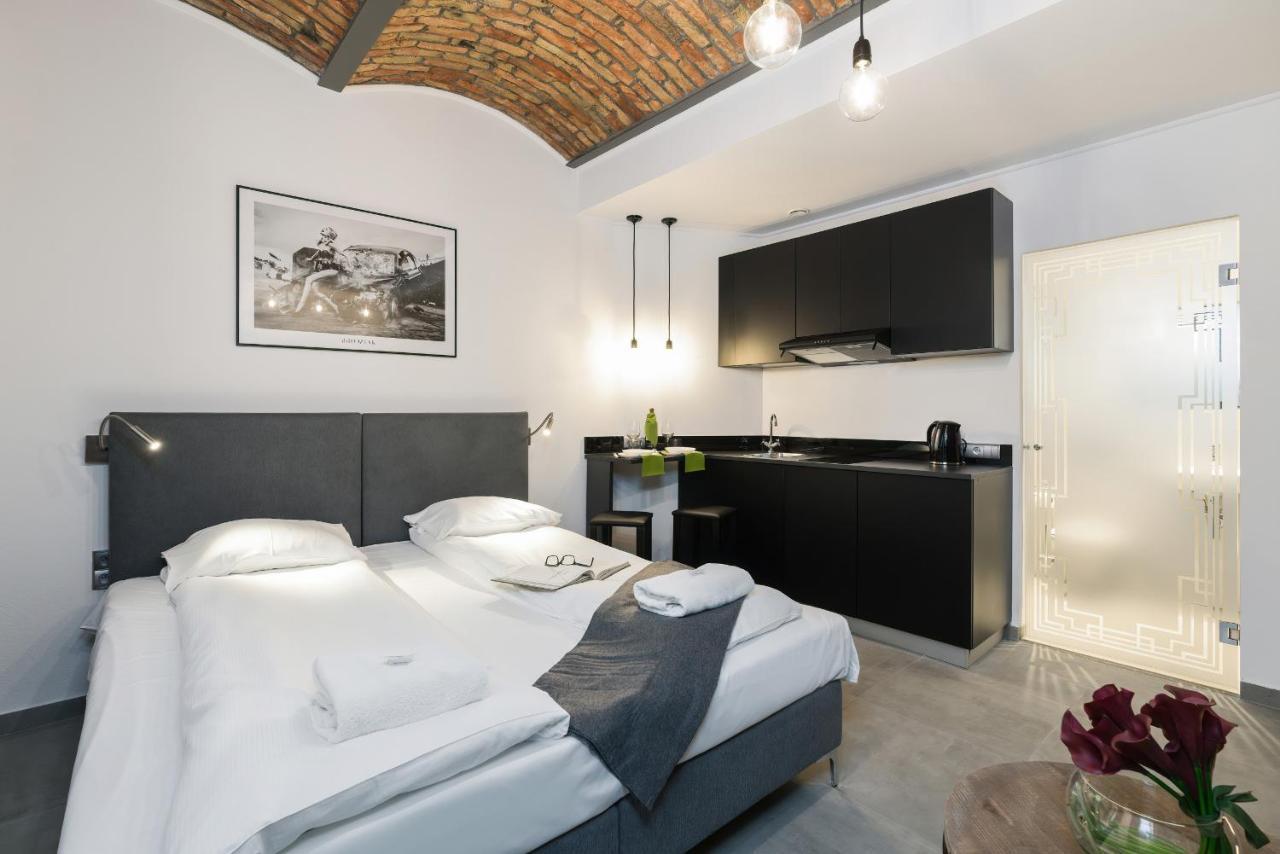 Level -1 Loft Apartments City Center Kopernika 포즈난 외부 사진